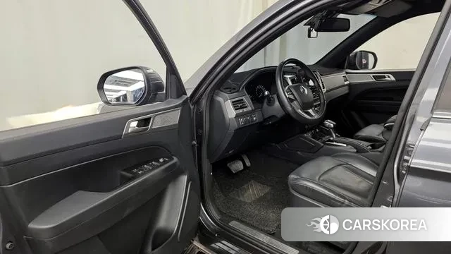 Ssangyong Rexton Sports Cannes id 3708956 из Кореи 20