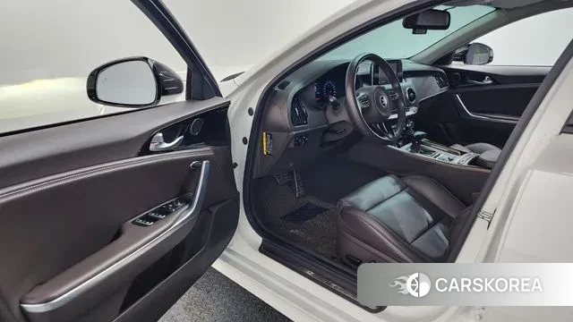 Kia Stinger id 3651857 из Кореи 20