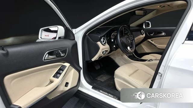Mercedes-Benz GLA-Class X156 id 4331413 из Кореи 32