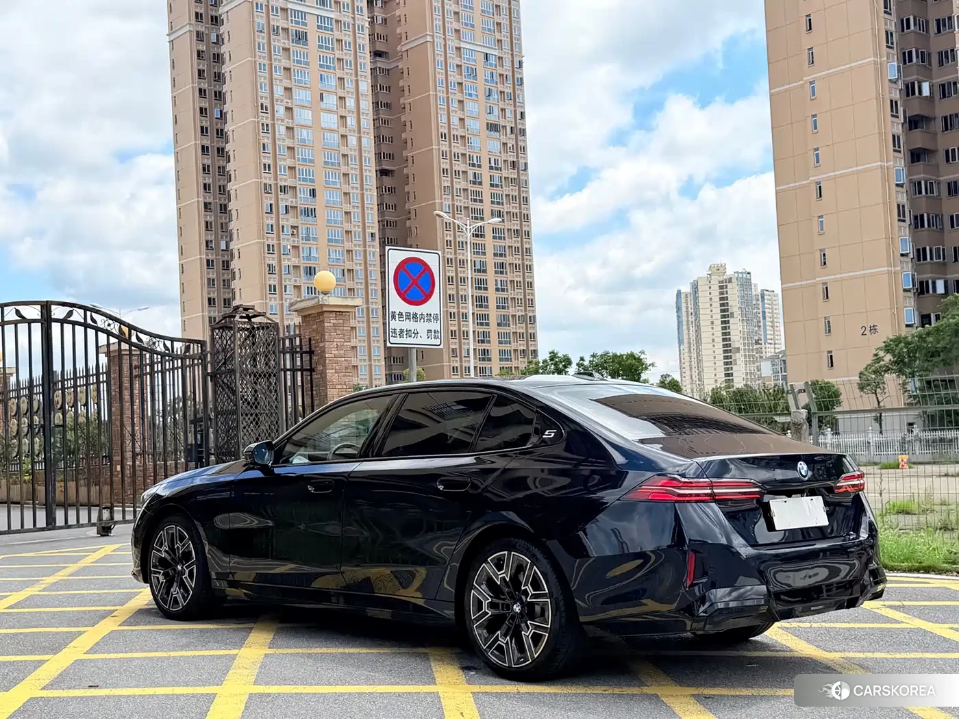 BMW 5 series id 4553756 из Китая 19