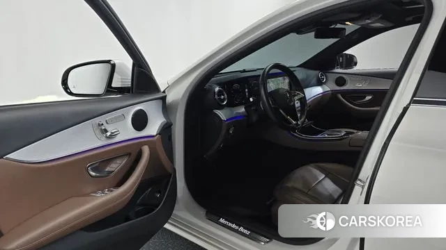 Mercedes-Benz E-Class W213 id 3509239 из Кореи 20