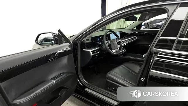 Hyundai Grandeur (GN7) id 2889528 из Кореи 20