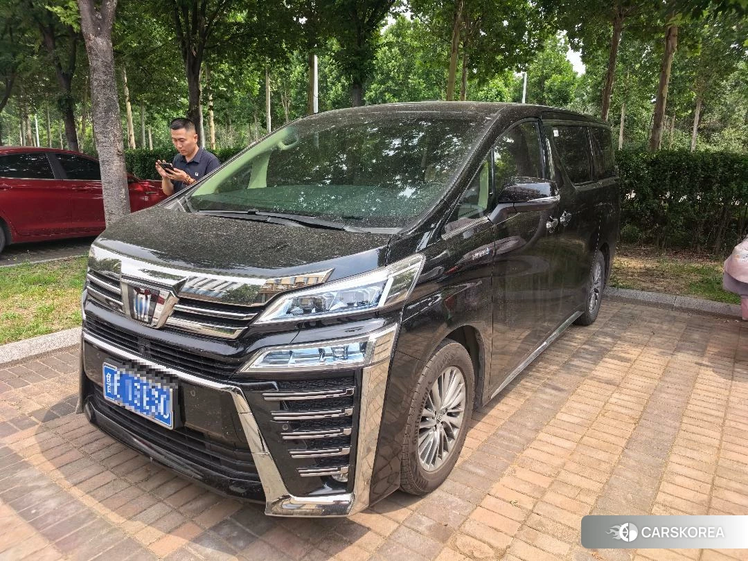 Toyota Vellfire id 4467530 из Китая 11