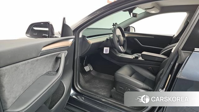 Tesla Model Y id 4456225 из Кореи 30