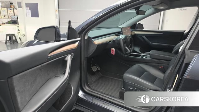 Tesla Model Y id 3939938 из Кореи 20