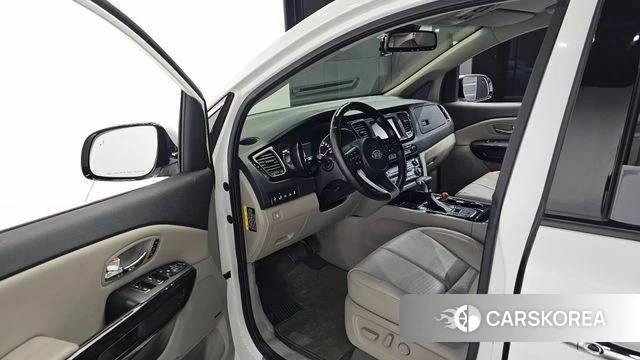 Kia The New Carnival id 4895488 из Кореи 34