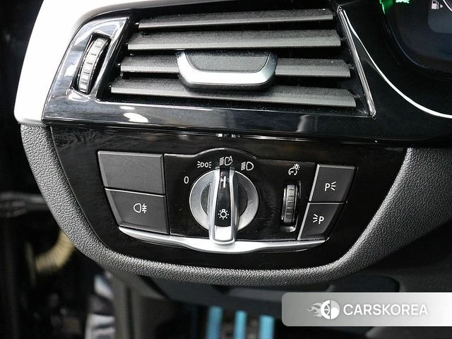 BMW 5 Series (G30) id 4489862 из Кореи 20