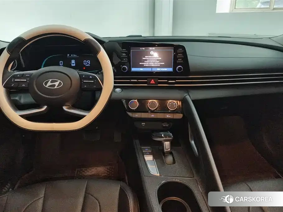Hyundai Elantra id 4514131 из Китая 16