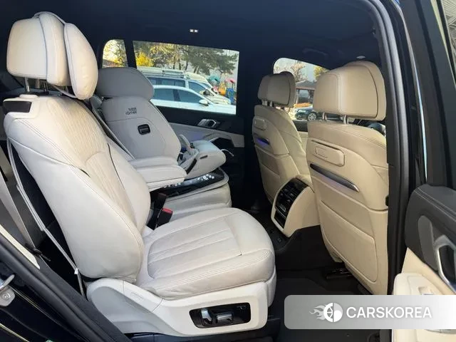 BMW X7 (G07) id 3370901 из Кореи 16