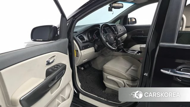 Kia The New Carnival id 4677455 из Кореи 20
