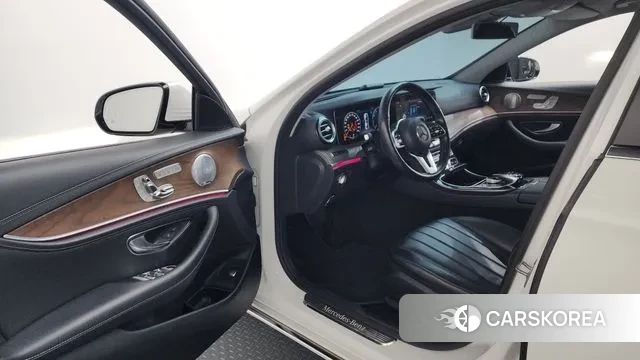Mercedes-Benz E-Class W213 id 3368775 из Кореи 20