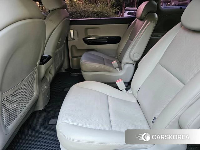Kia The New Carnival id 4705649 из Кореи 20