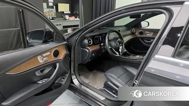 Mercedes-Benz E-Class W213 id 3468074 из Кореи 20