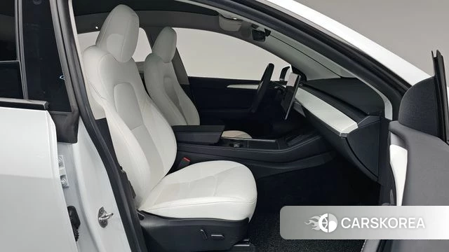 Tesla Model Y id 4549275 из Кореи 33