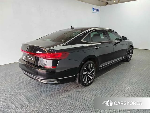 Volkswagen Passat id 4261288 из Китая 21