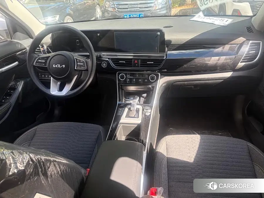Новый Kia Seltos id 4949716 из Китая 15