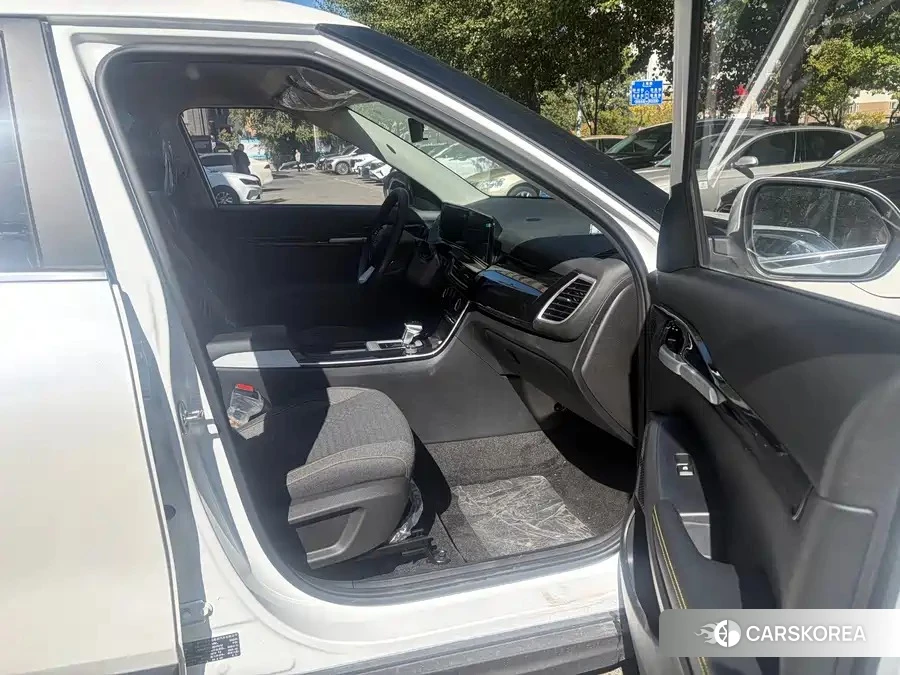 Новый Kia Seltos id 4949716 из Китая 17
