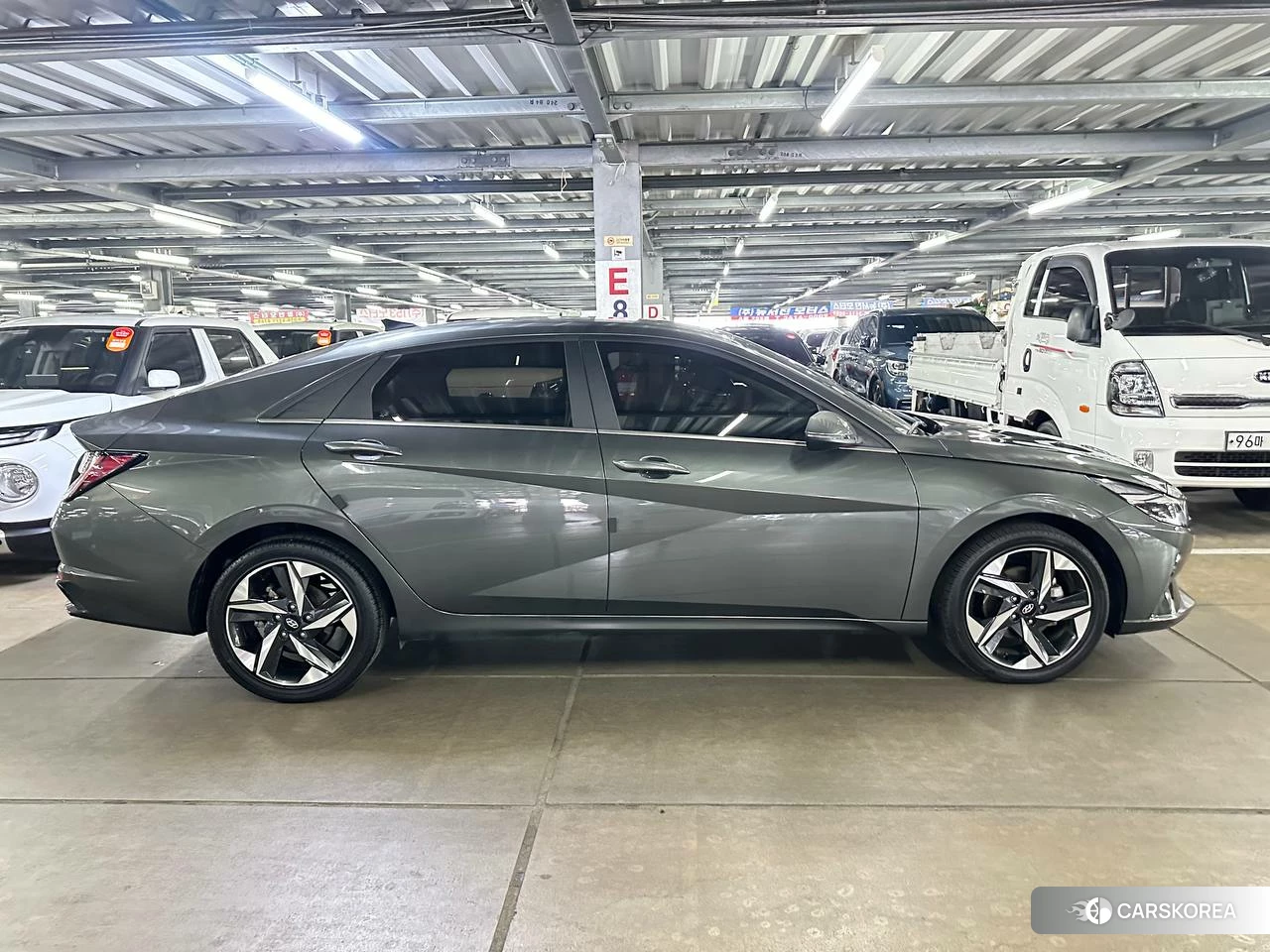 Hyundai Avante (CN7) подробный осмотр из Кореи — фото 9