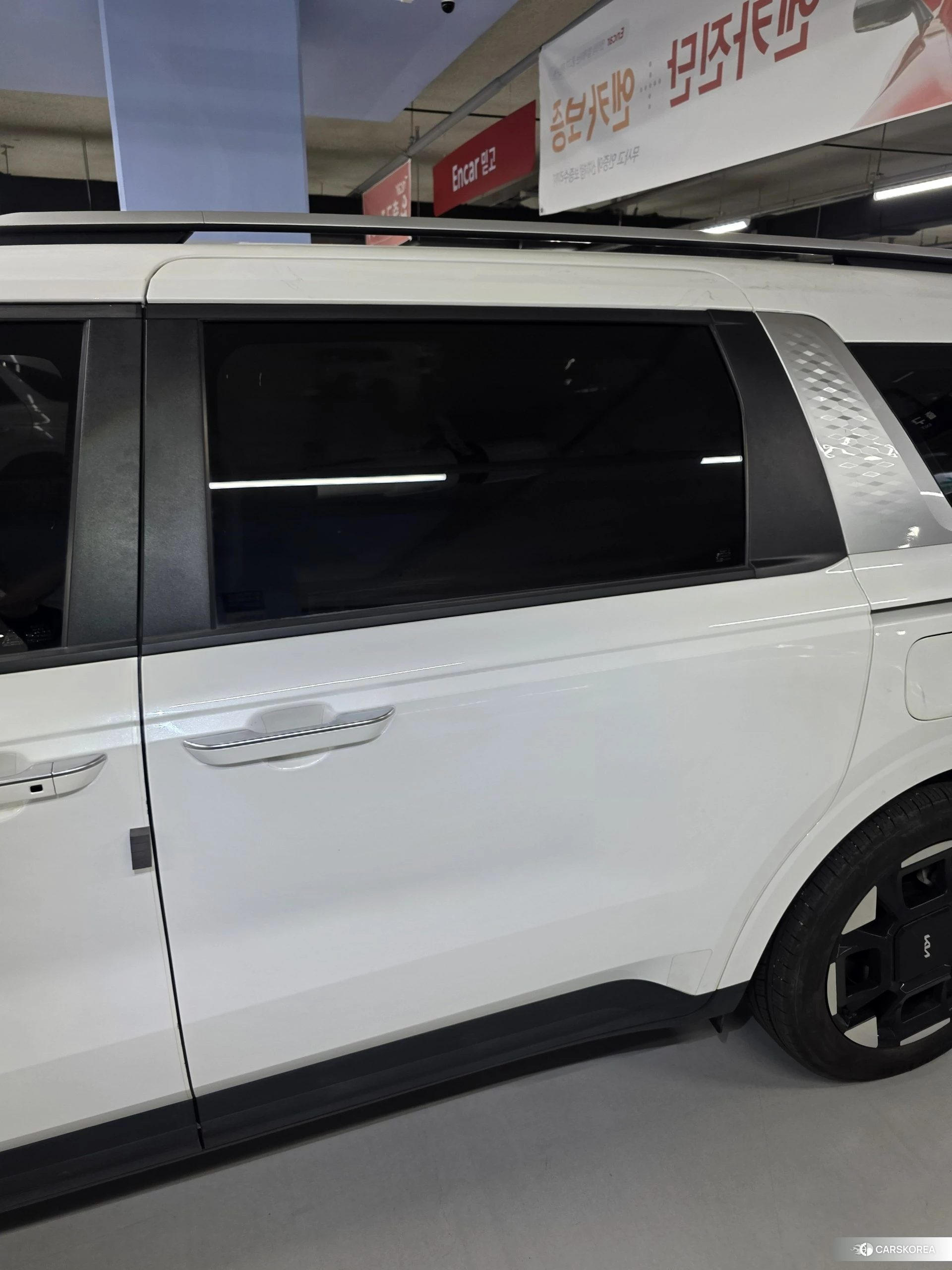 Kia Carnival 4th generation подробный осмотр из Кореи — фото 28