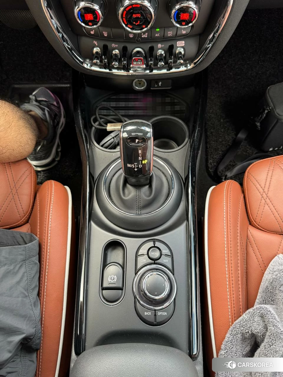 Mini Cooper Clubman подробный осмотр из Кореи — фото 20