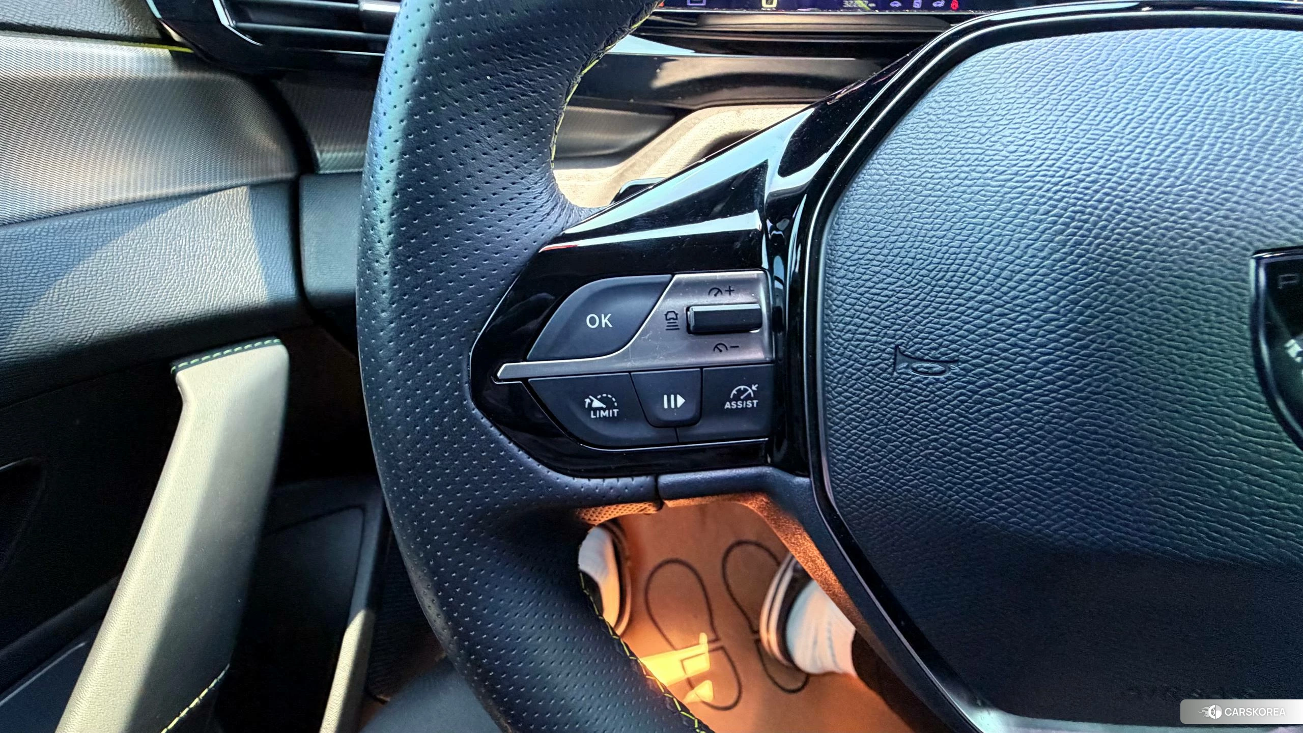 Peugeot 408 подробный осмотр из Кореи — фото 71