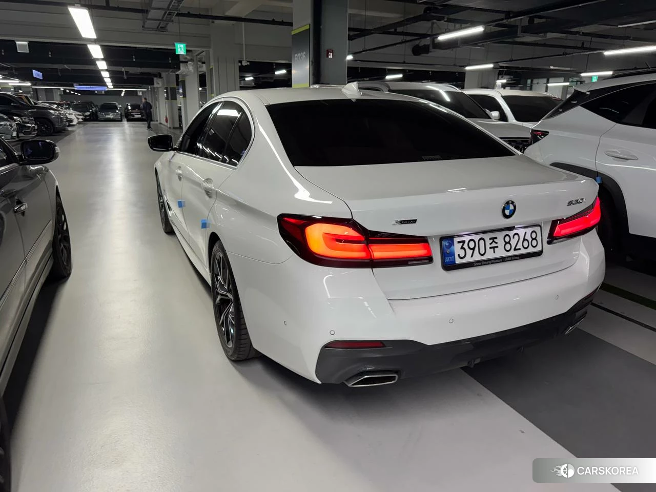 BMW 5 Series (G30) подробный осмотр из Кореи — фото 18