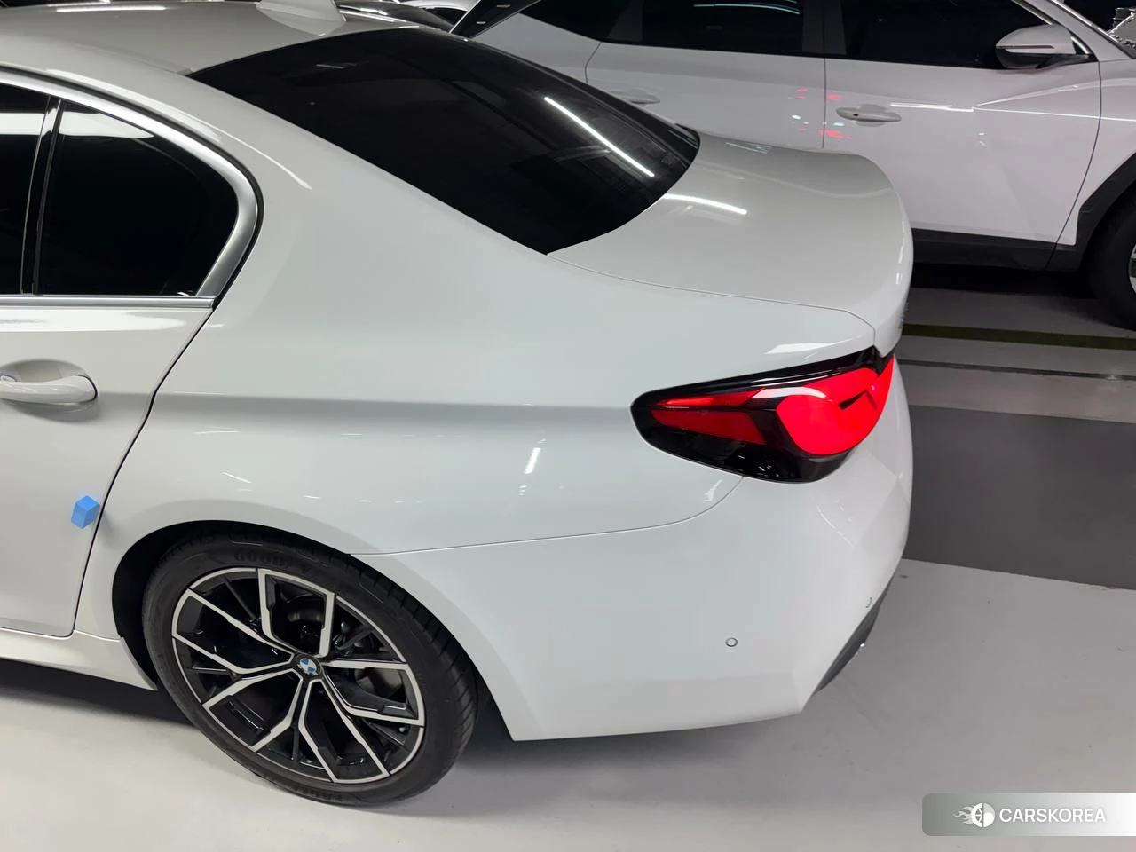 BMW 5 Series (G30) подробный осмотр из Кореи — фото 20