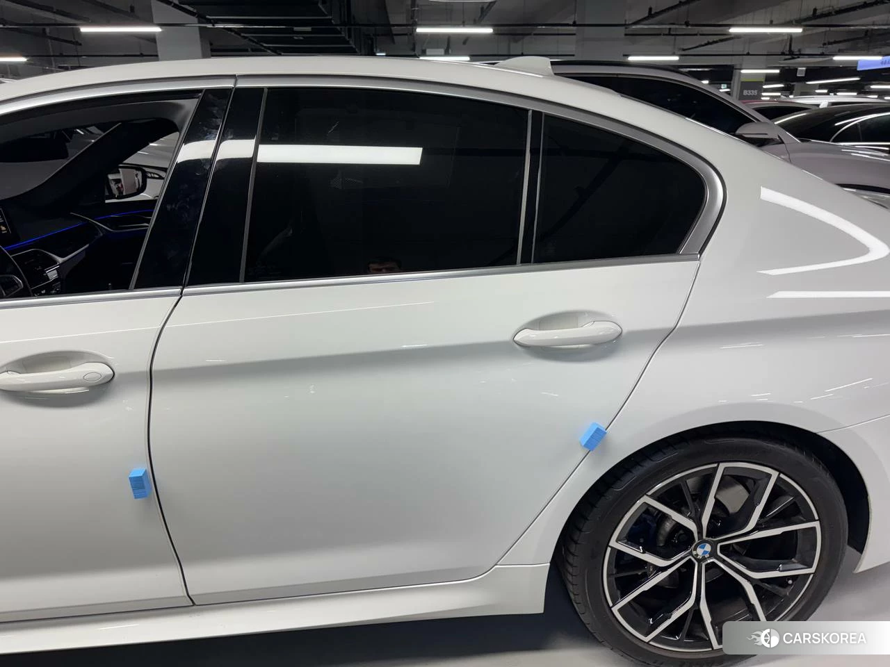 BMW 5 Series (G30) подробный осмотр из Кореи — фото 23