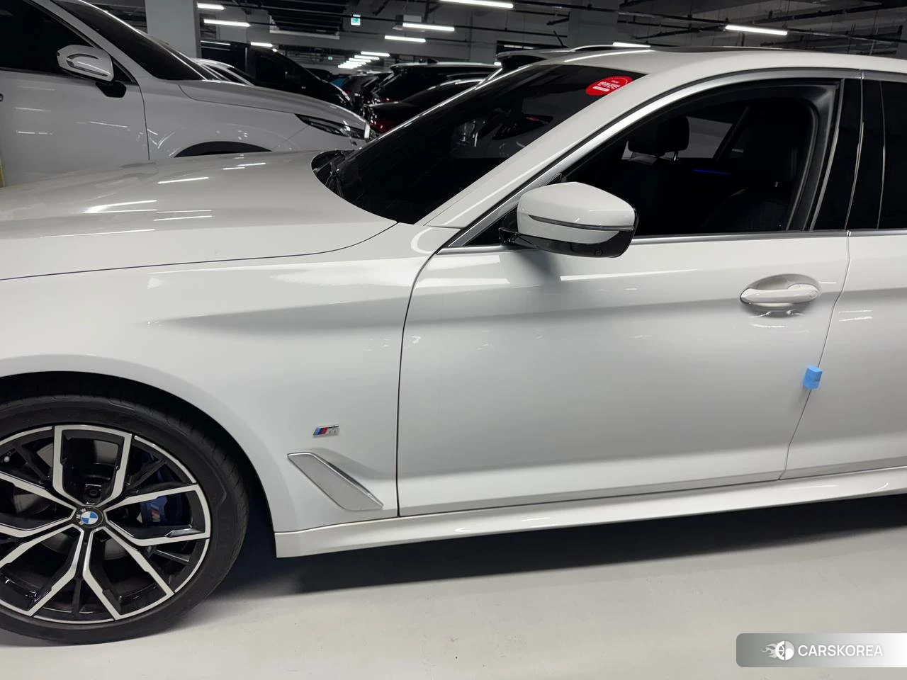 BMW 5 Series (G30) подробный осмотр из Кореи — фото 26