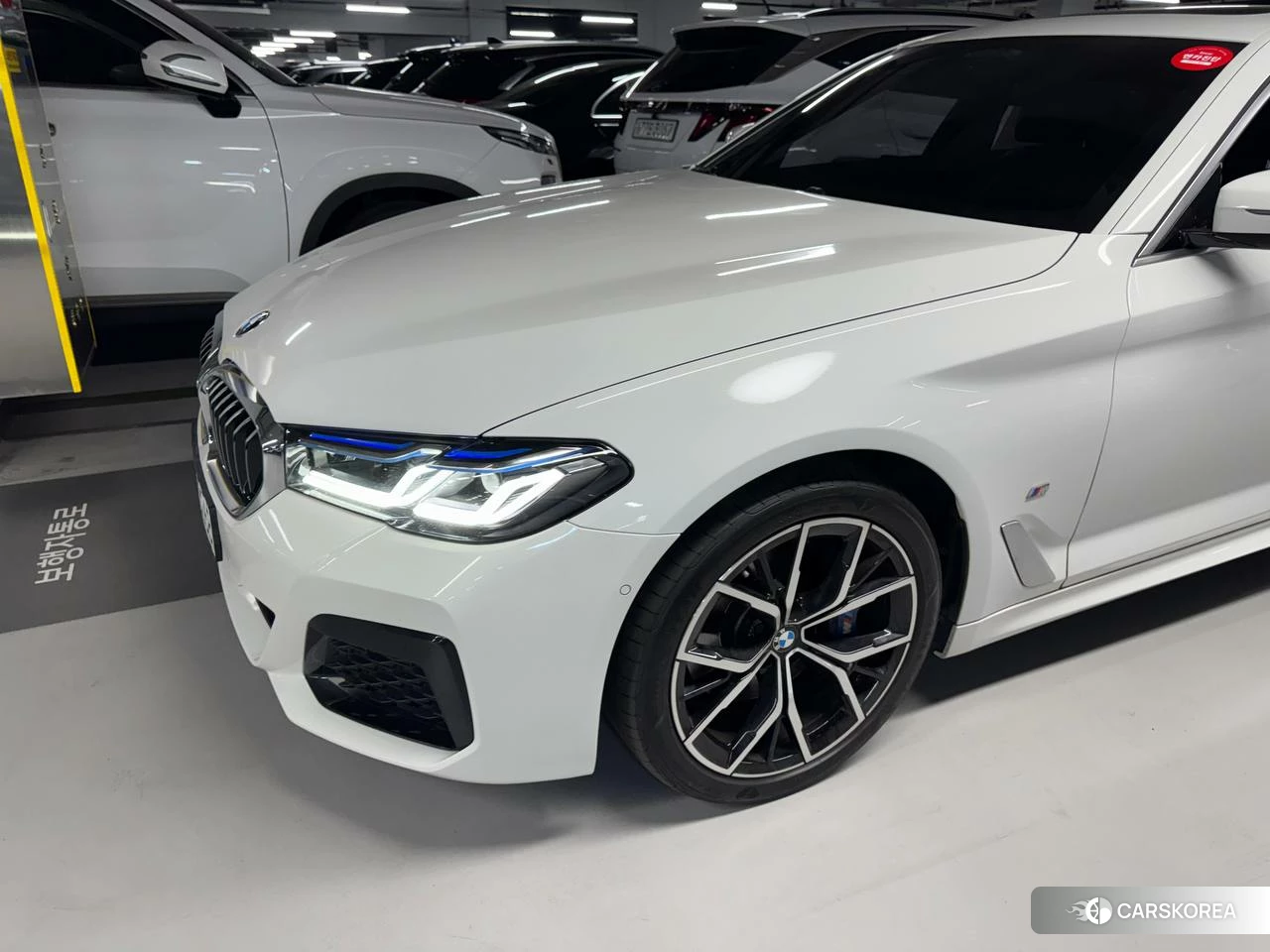 BMW 5 Series (G30) подробный осмотр из Кореи — фото 28