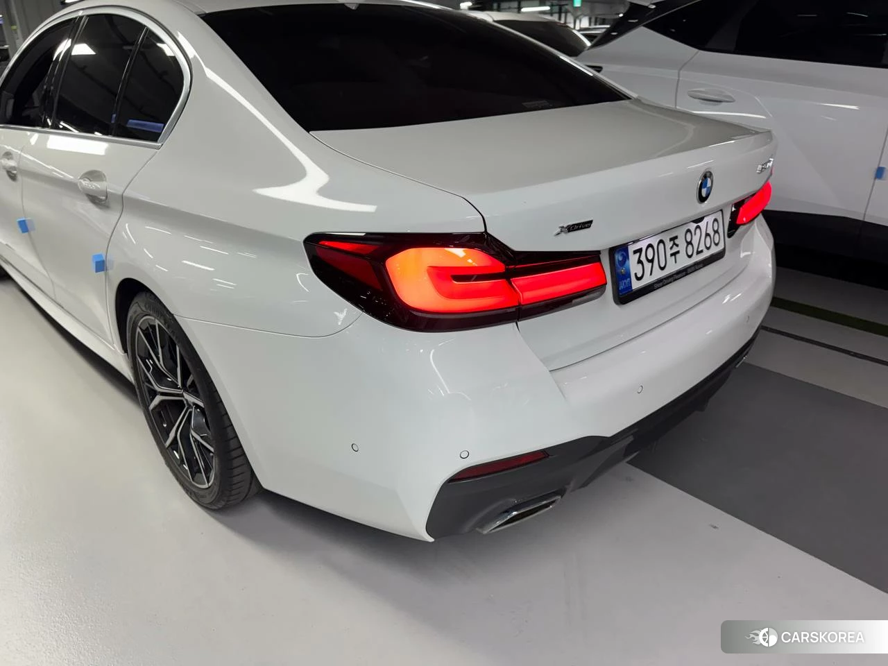 BMW 5 Series (G30) подробный осмотр из Кореи — фото 56