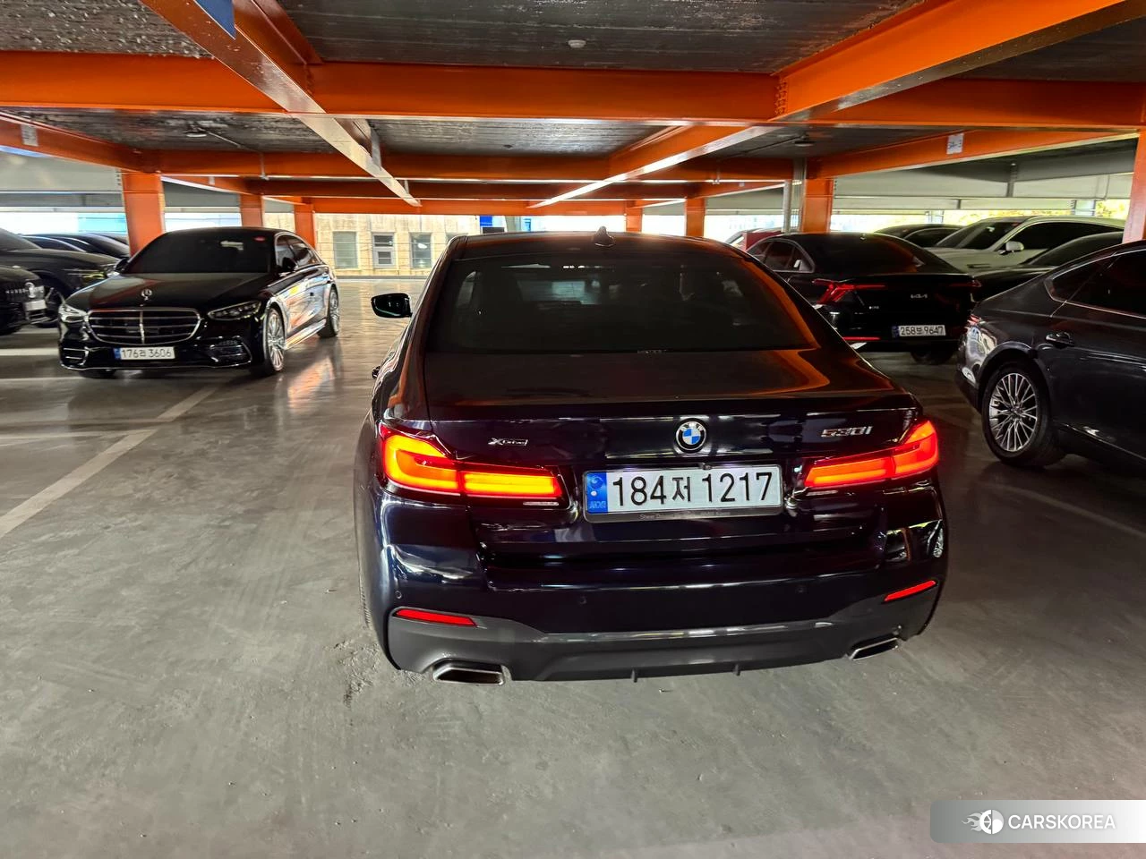 BMW 5 Series (G30) подробный осмотр из Кореи — фото 15