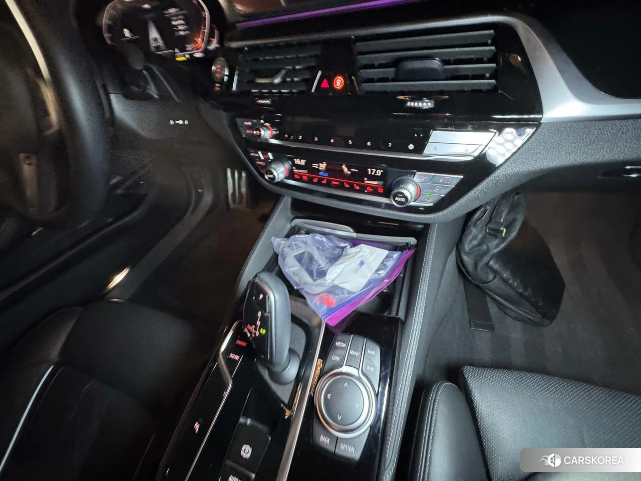 BMW 5 Series (G30) подробный осмотр из Кореи — фото 59
