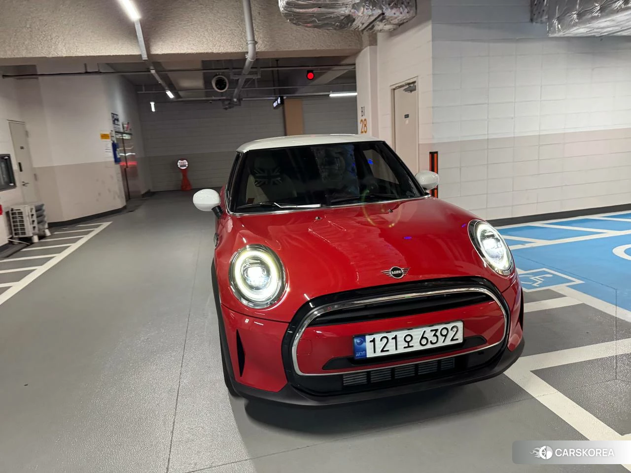 Mini Cooper подробный осмотр из Кореи — фото 12